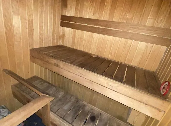 بيت شباب Telliskivi